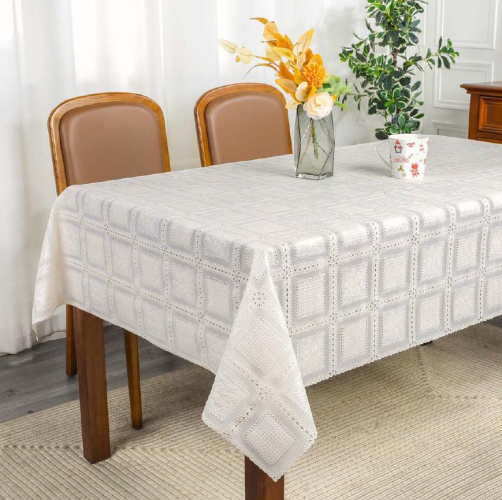 Клеенка ажурная Merletti 1,37х20м DKTX 420WH
