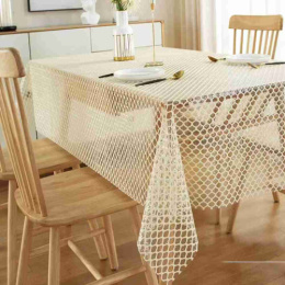 Клеенка столовая без основы фигурная сетка 1,37х20м Радужный Дом РД09485