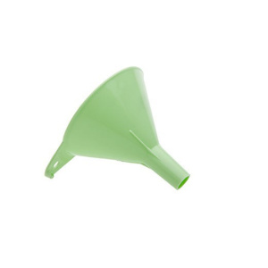 Воронка пластиковая d- 8см Полимербыт С211