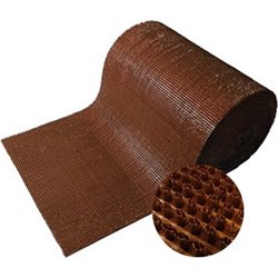 Коврик - дорожка пластиковая на противоскользящей основе Травка 0,90х15м, коричневый Агросетка-Юг 135