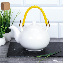 Чайник заварочный фарфоровый 0,70л с плетеной ручкой, белый , в инд/у FU-2040/724683