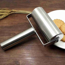 Ролик кулинарный для теста из нержавеющей стали 18х9см Радужный Дом РД73414