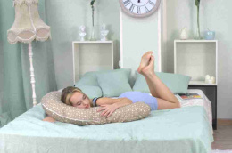 Подушка многофункциональная форма "Бумеранг" 195х30см (бязь) Звезды кофе 7174/34, в пакете ДомВелл 