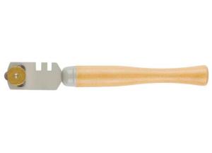Стеклорез 3-х роликовый деревянная ручка Stayer 33613