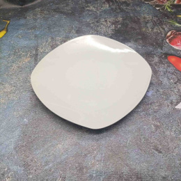 Тарелка фарфоровая мелкая квадратная 260мм белый Радужный Дом РД85486