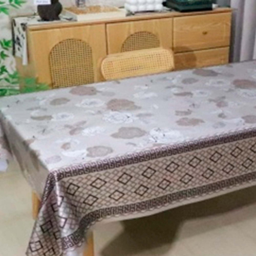 Клеенка столовая на тканевой основе 1,37х20м Радужный Дом РД23816