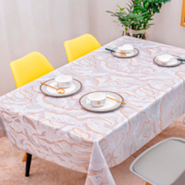 Клеенка столовая на тканевой основе 1,37х20м Радужный Дом РД23229