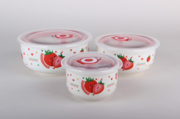Набор салатников фарфоровых 3шт. с крышками 100мм, 130мм, 150мм Клубника, в п/у Коралл 9503/1003602