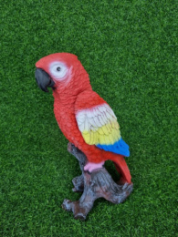 Фигурка садовая из полистоуна Попугай на коряге красный 12х18х34см ТулаСад 5065