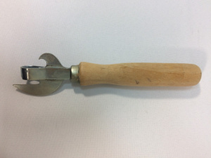 Нож консервный металлический деревянная ручка 1521