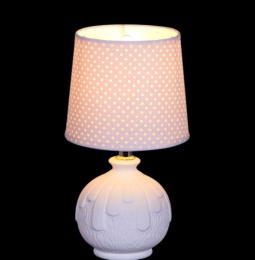 Лампа настольная с текстил. абажуром 40Вт цоколь - Е14 d-15см h-27см основание - керамика, белый Reluce 17505-0.7-01DY