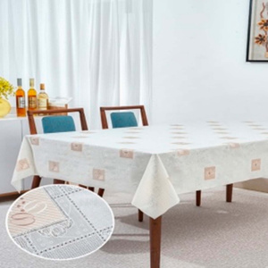 Клеенка ажурная без основы 1,37х20м Радужный Дом РД23465