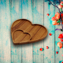 Менажница деревянная ясень 2 секции 280х250х20мм Два сердца ДомВуд Я230