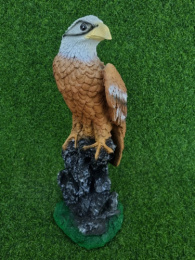 Фигурка садовая из полистоуна Орел на пне 19х18х56см ТулаСад 256